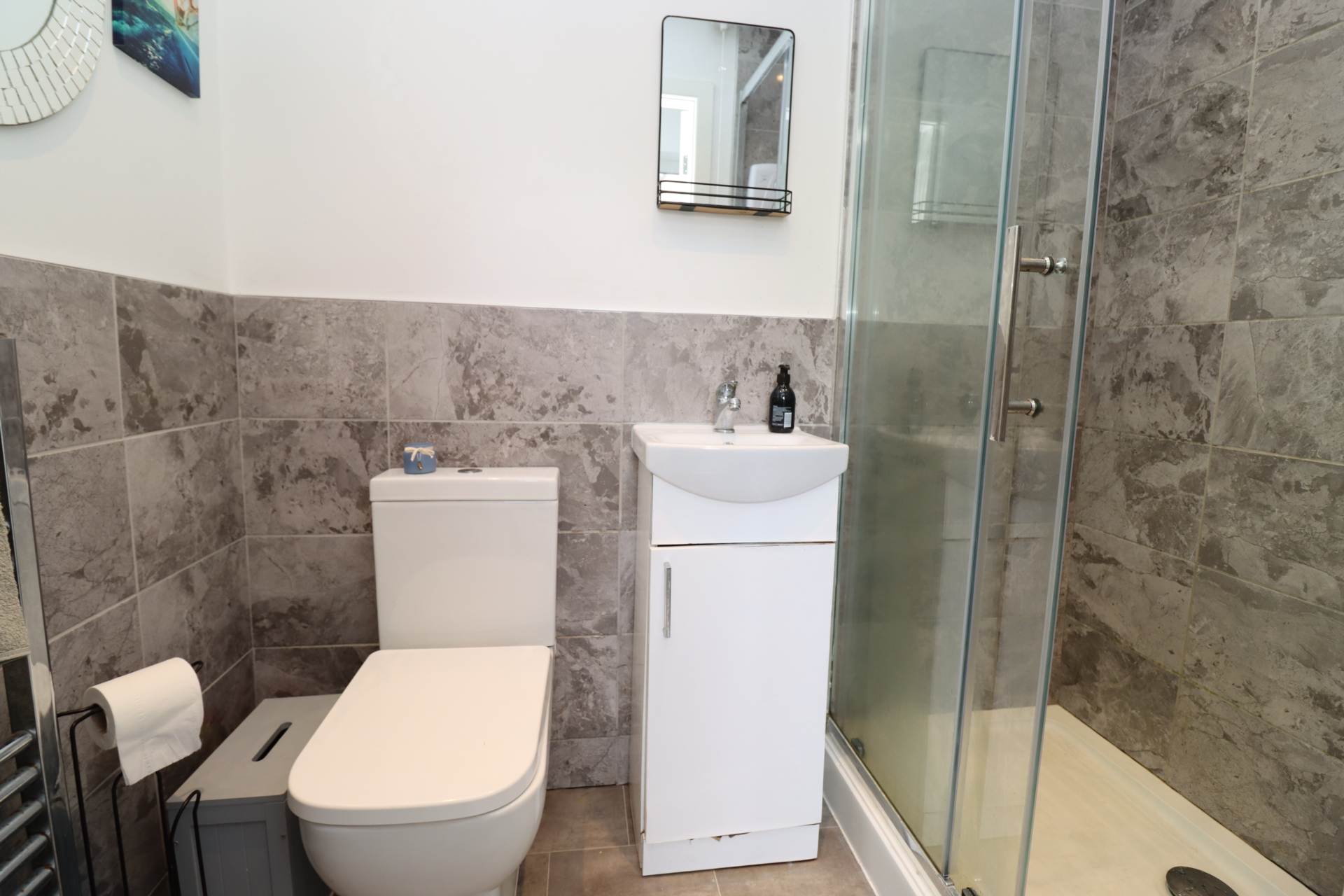 Carlton Close, Parkgate, Image 12