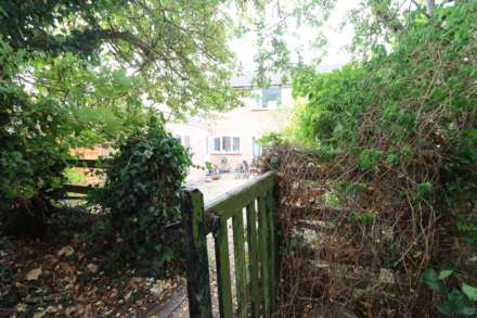 Carlton Close, Parkgate, Image 28