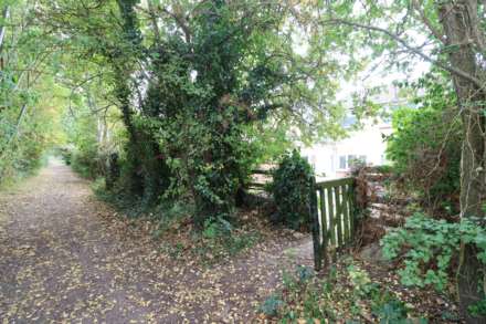 Carlton Close, Parkgate, Image 29