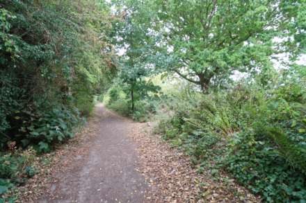 Carlton Close, Parkgate, Image 30