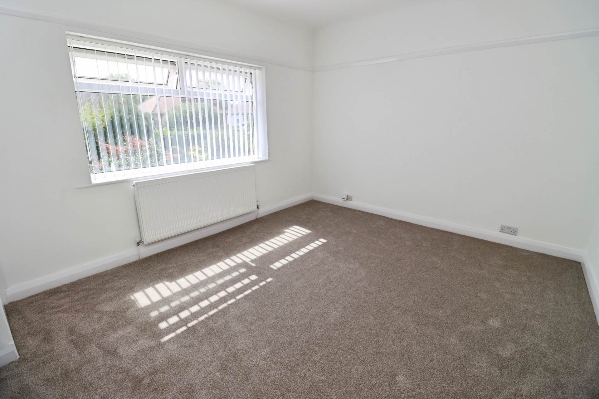 Lynton Drive, Bebington, Image 24