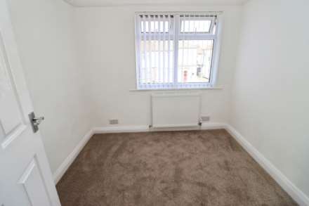 Lynton Drive, Bebington, Image 25
