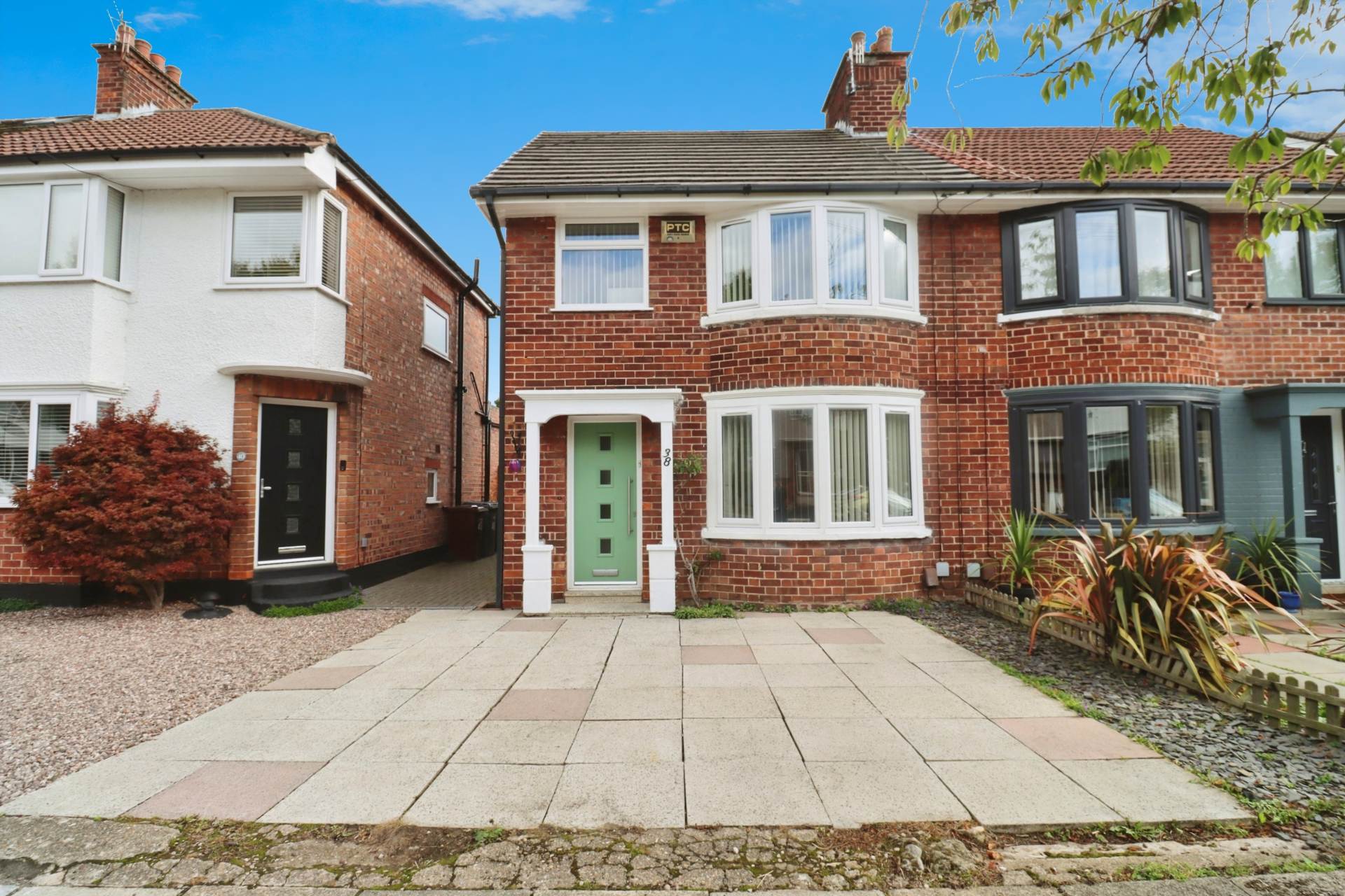 Rosefield Avenue, Bebington, Image 1