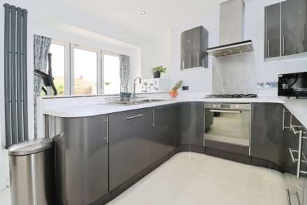 Rosefield Avenue, Bebington, Image 7