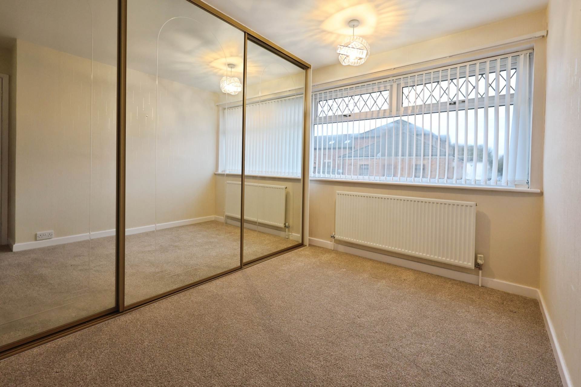 School Lane, Higher Bebington, Image 11