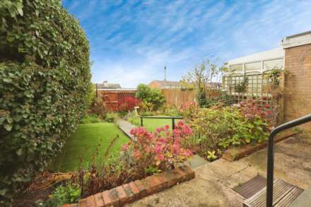 School Lane, Higher Bebington, Image 17