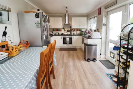Parkside Road, Bebington, Image 2