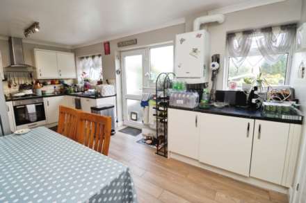 Parkside Road, Bebington, Image 9