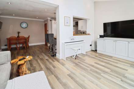 Town Lane, Bebington, Image 14