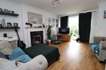 Bramhall Drive, Eastham, Image 4