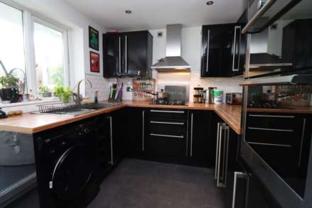 Bramhall Drive, Eastham, Image 5