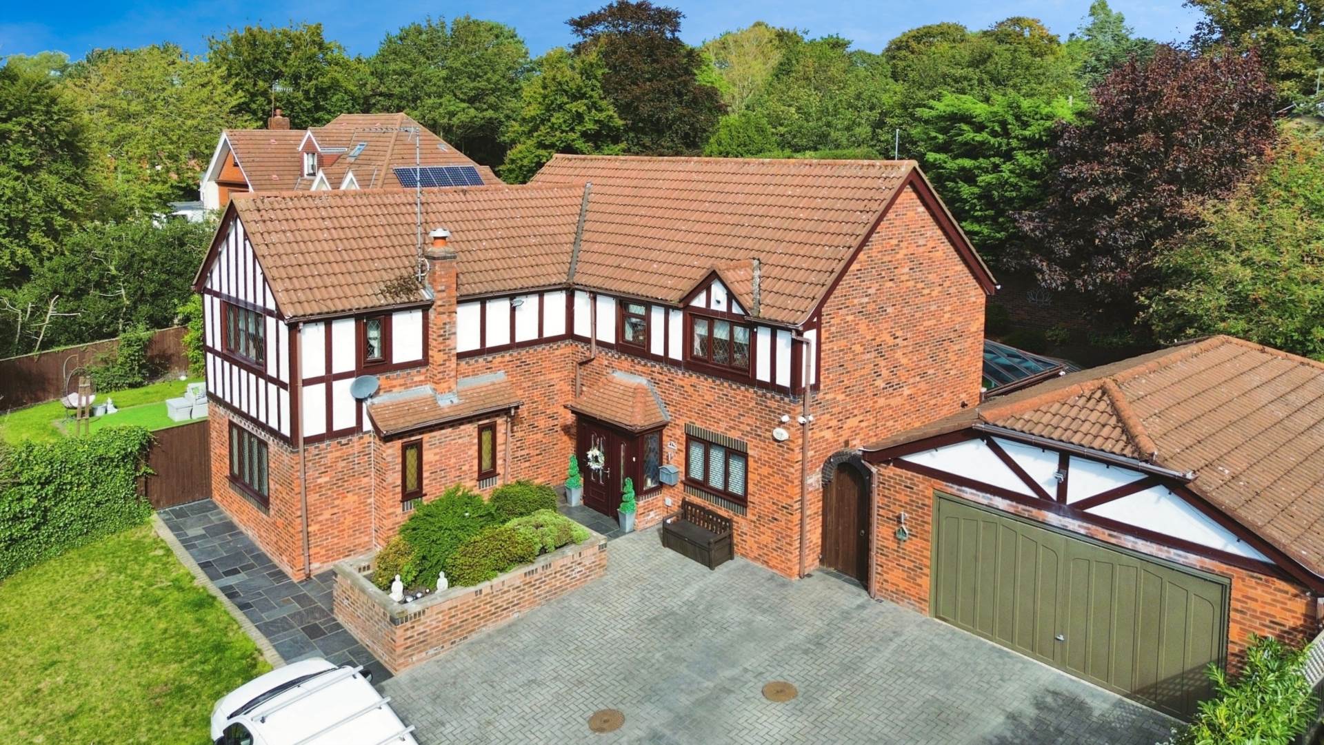 Merebank, Oxton, Image 1