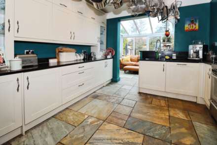 Mount Road, Higher Bebington, Image 10