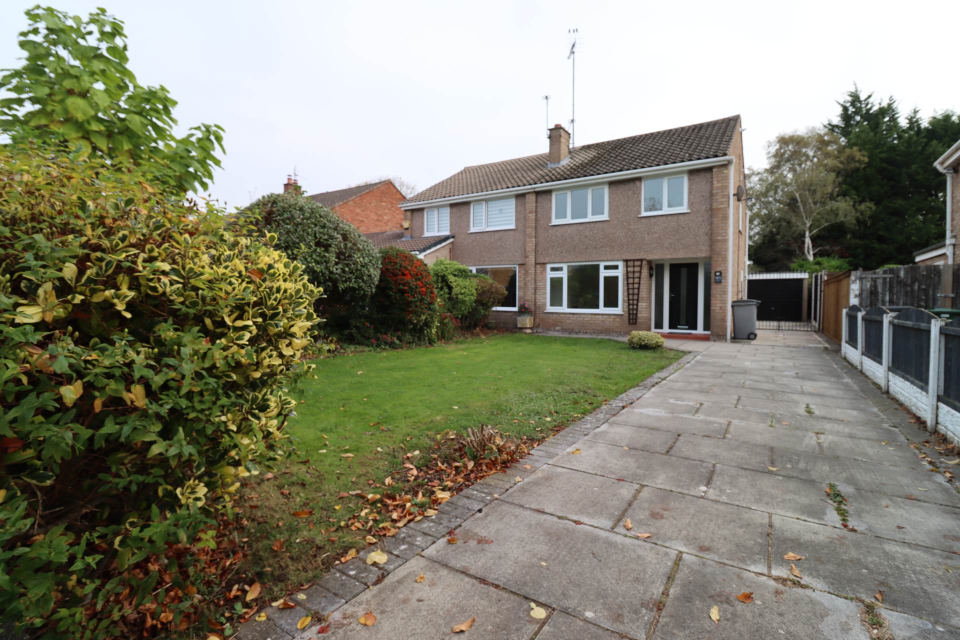 Brookhurst Avenue, Bromborough, Image 1