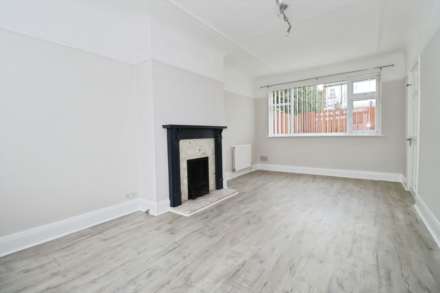 Newlands Road, Bebington, Image 6