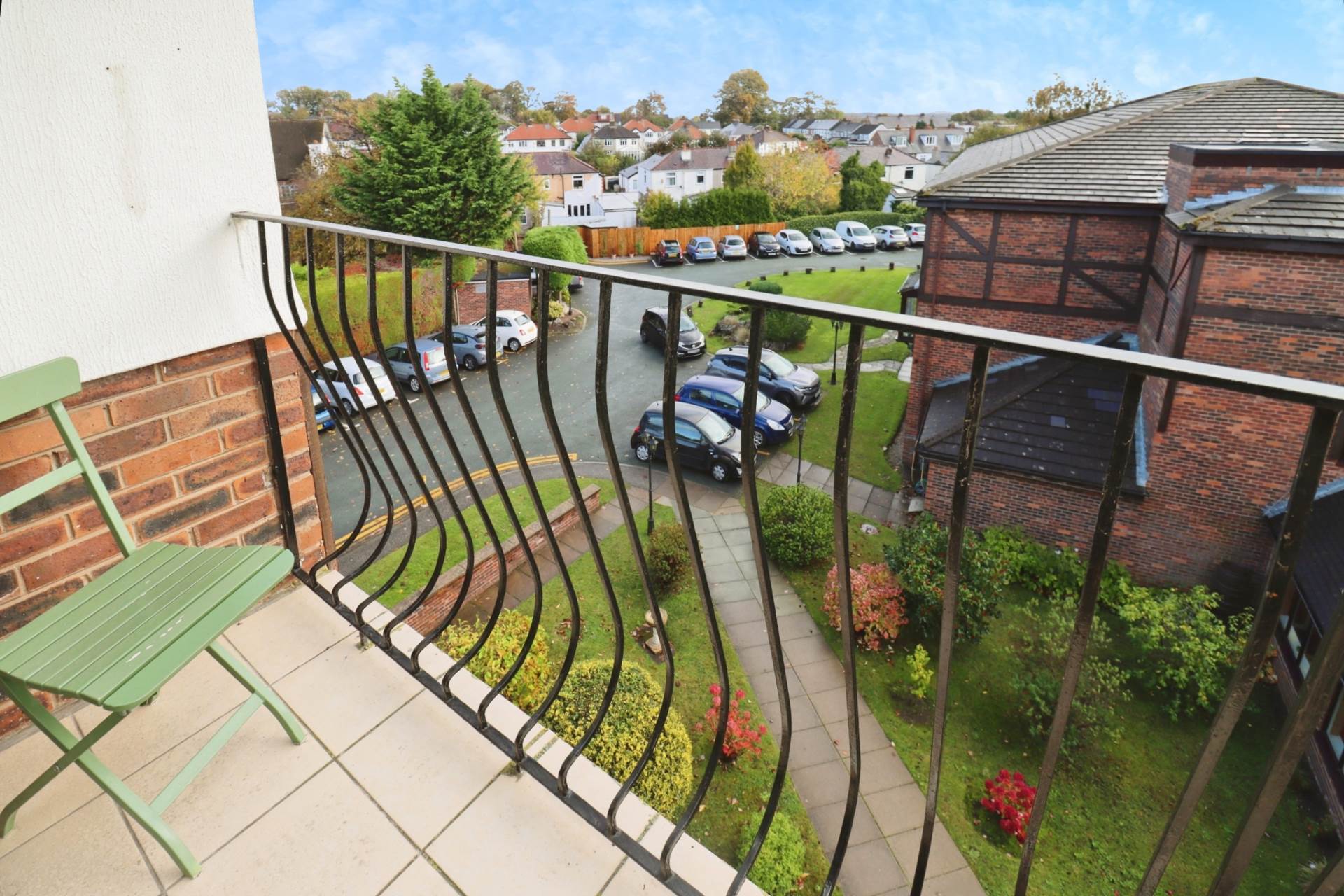 Hesslewell Court, Heswall, Image 10