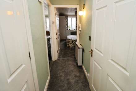 Hesslewell Court, Heswall, Image 5