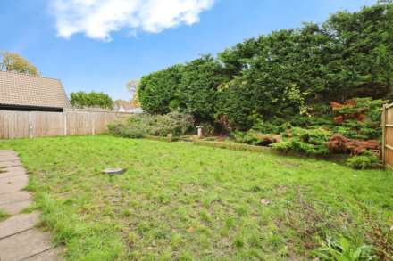 Dibbinview Grove, Spital, Image 22