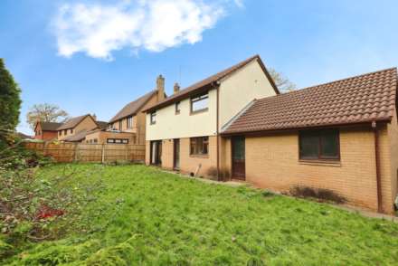 Dibbinview Grove, Spital, Image 4