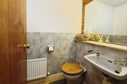 Dibbinview Grove, Spital, Image 5