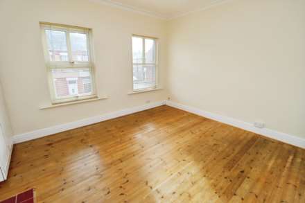 Trafalgar Drive, Bebington, Image 14