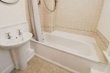 Trafalgar Drive, Bebington, Image 16