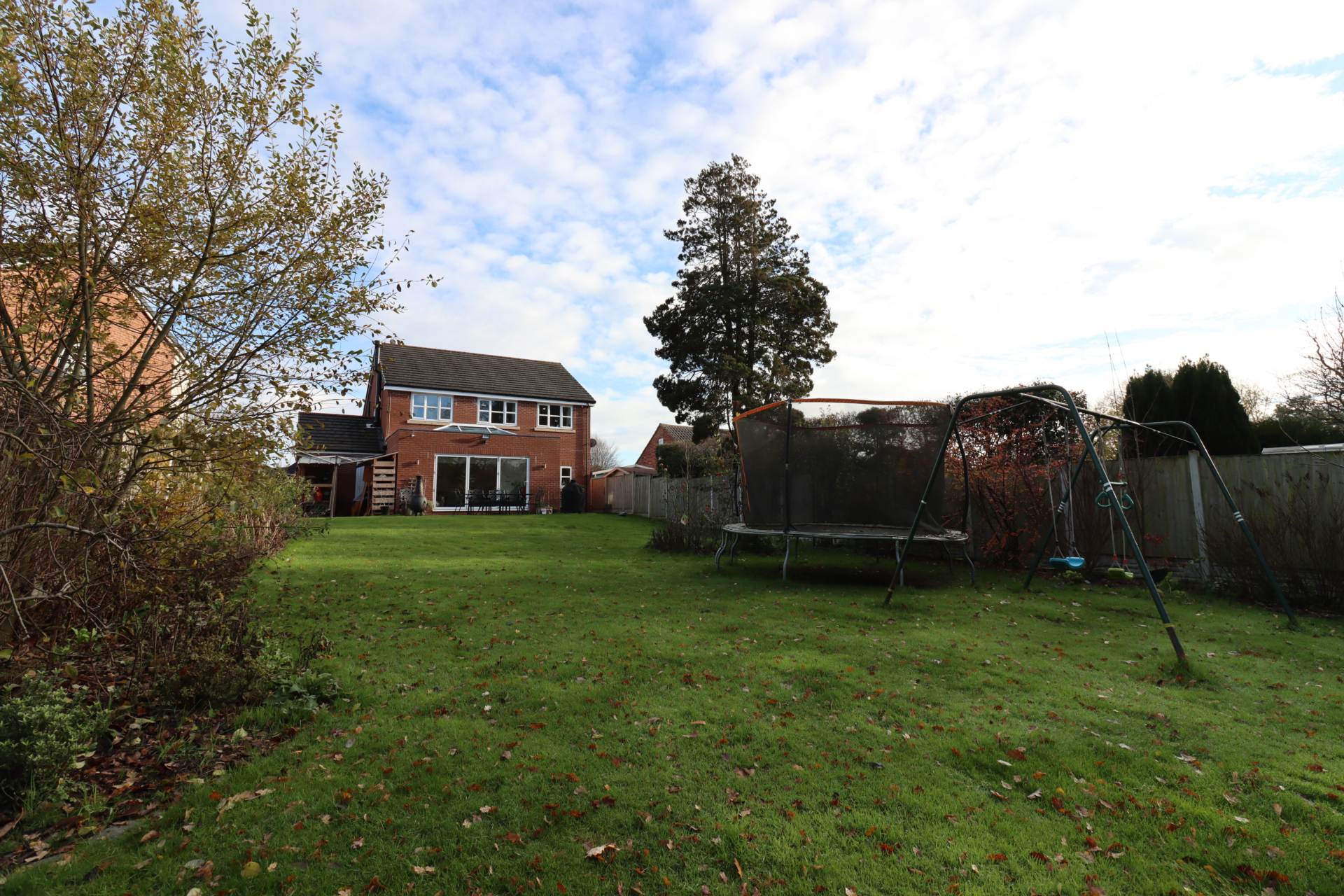 Brookhurst Road, Bromborough, Image 14