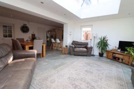 Brookhurst Road, Bromborough, Image 5