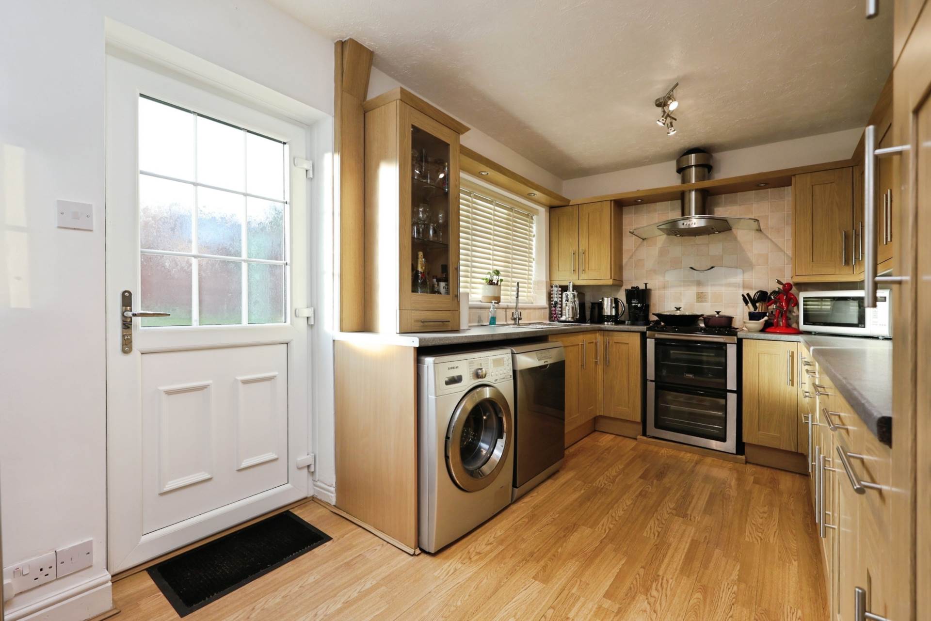 Orston Crescent, Spital, Image 9