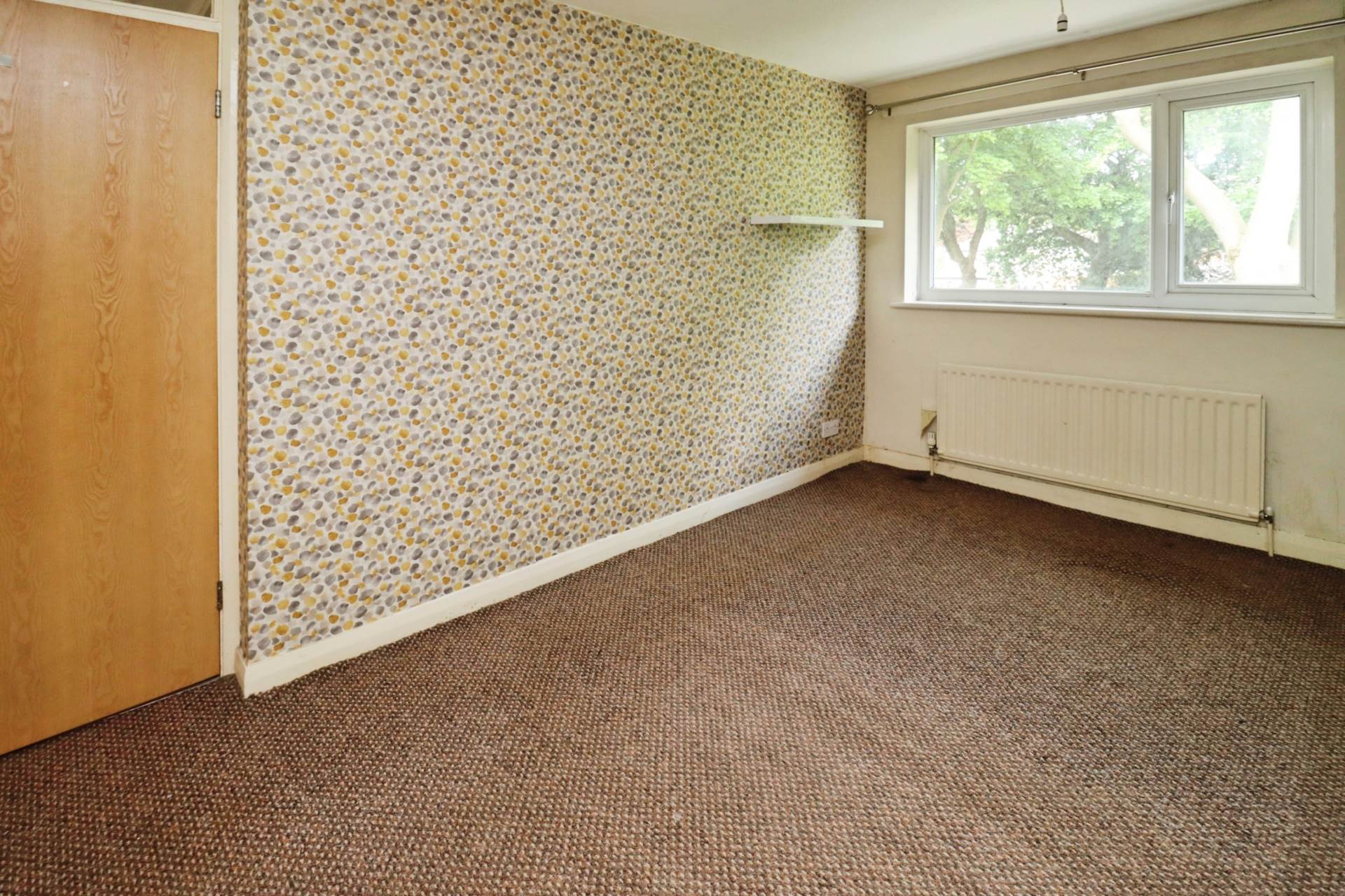 Baildon Green, Little Sutton, Image 9