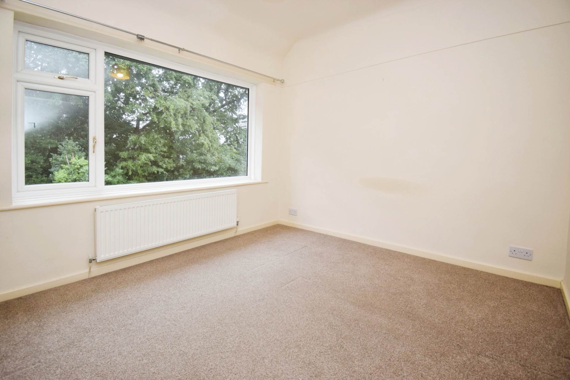 Firs Avenue, Bebington, Image 12