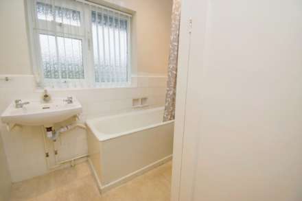 Firs Avenue, Bebington, Image 16