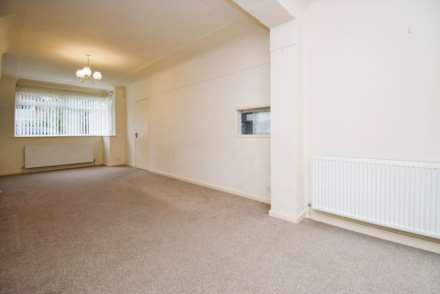 Firs Avenue, Bebington, Image 7