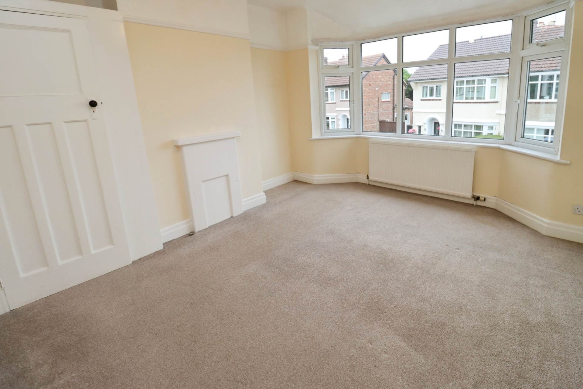 Rolleston Drive, Bebington, Image 10