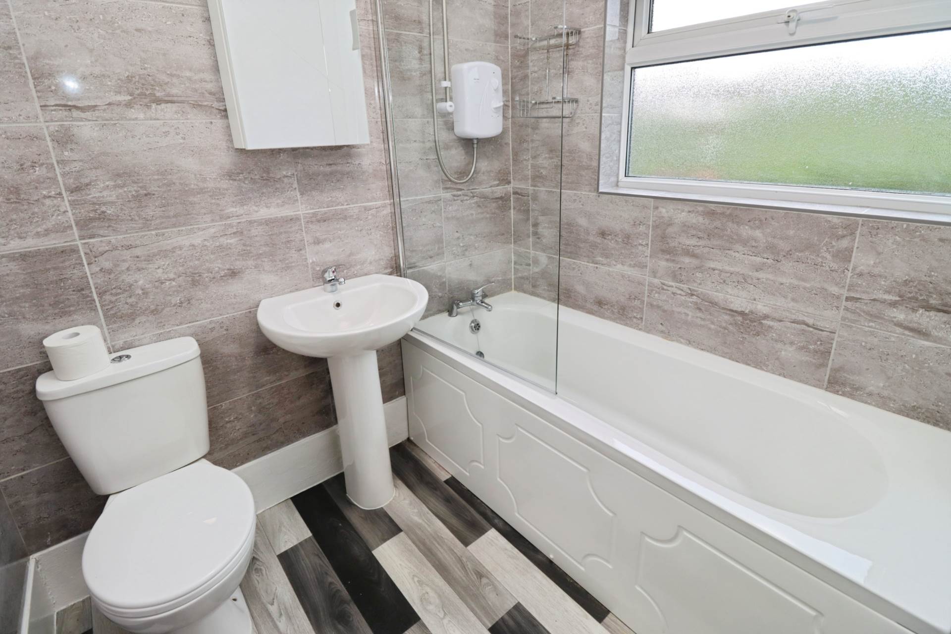 Rolleston Drive, Bebington, Image 14