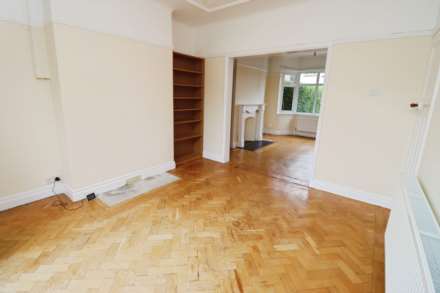 Rolleston Drive, Bebington, Image 7