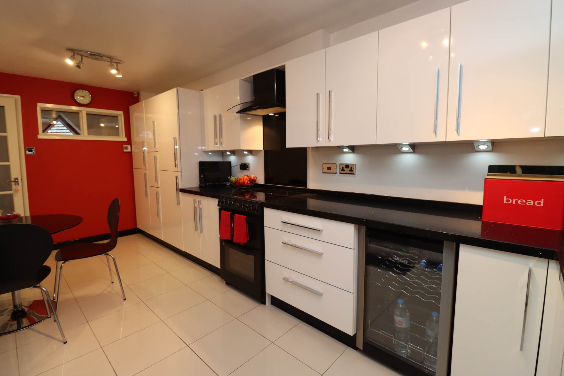 Brancote Gardens, Bromborough, Image 4