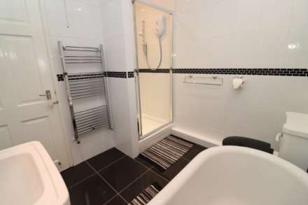 Brancote Gardens, Bromborough, Image 13