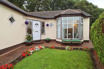 Brancote Gardens, Bromborough, Image 15