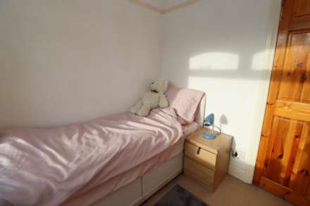 Craigleigh Grove, Eastham, Image 11