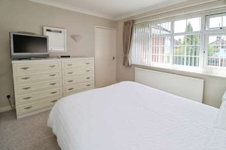 Greenacres Drive, Bromborough, Image 12