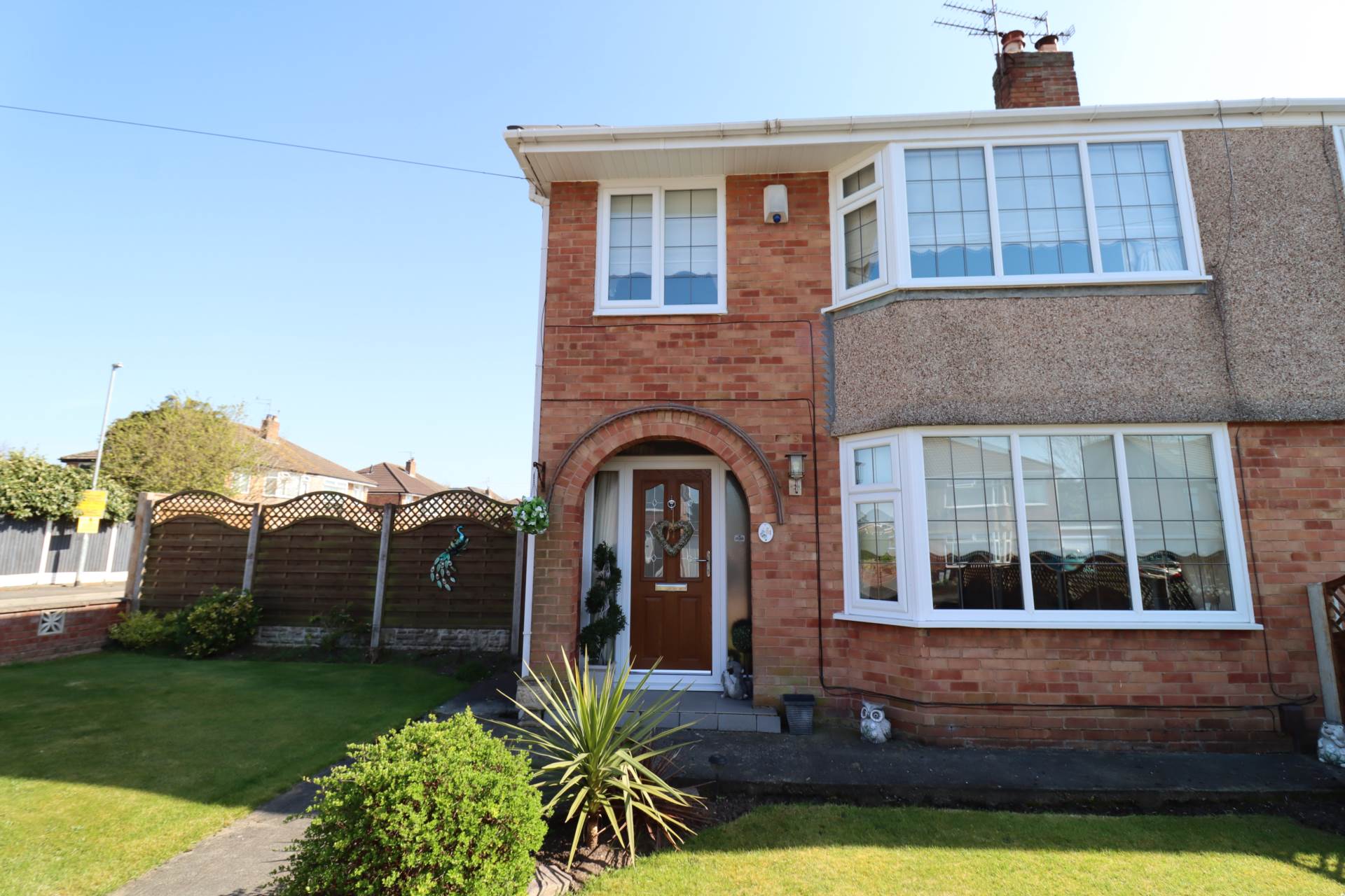 Gorsefield Avenue, Bromborough, Image 1