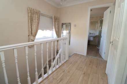 Gorsefield Avenue, Bromborough, Image 13