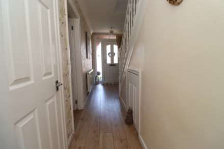 Gorsefield Avenue, Bromborough, Image 16