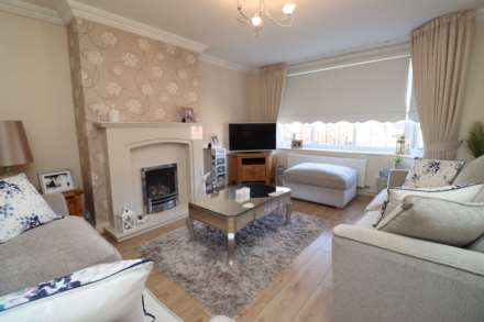 Gorsefield Avenue, Bromborough, Image 4