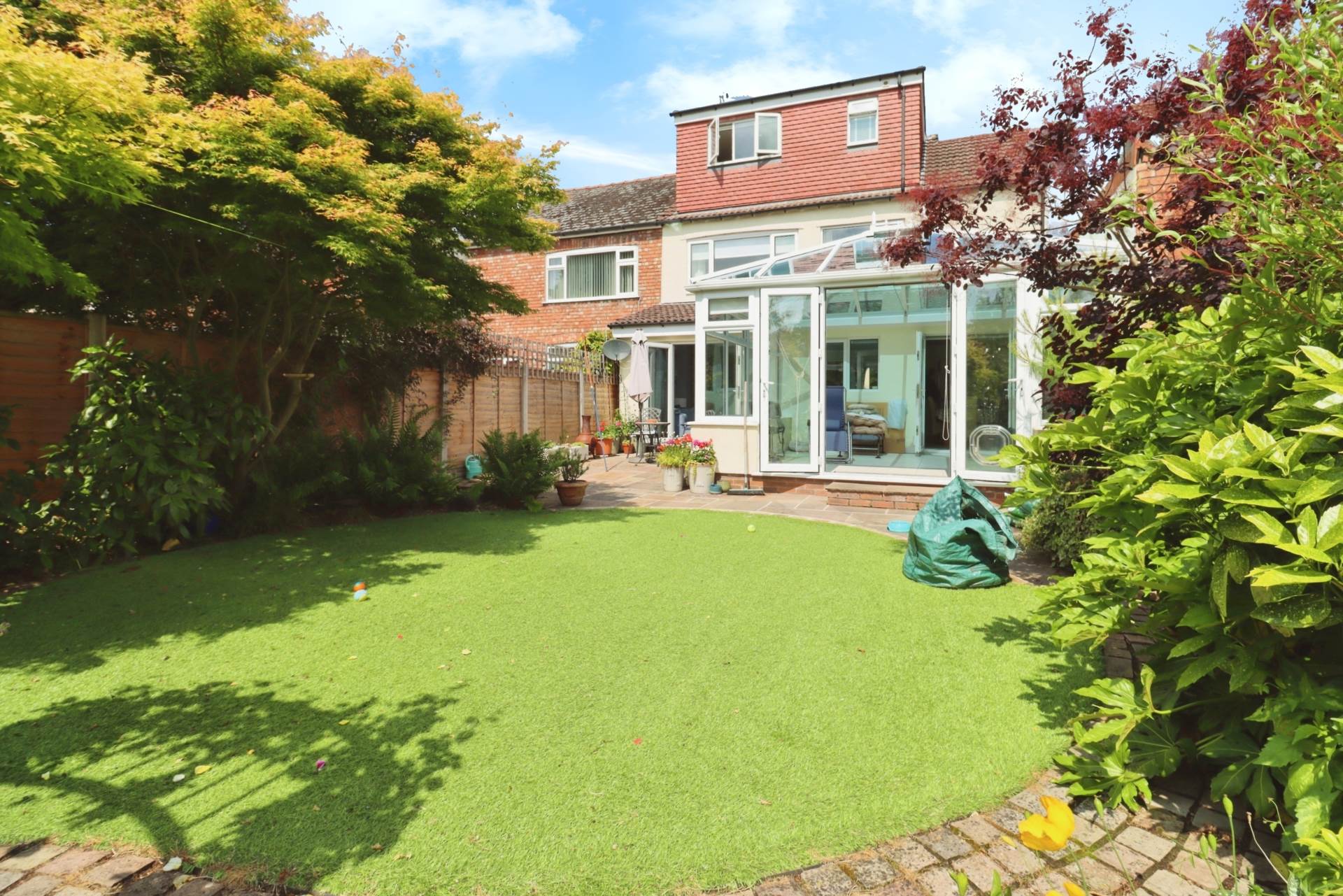 Elgar Avenue, Eastham, Image 24