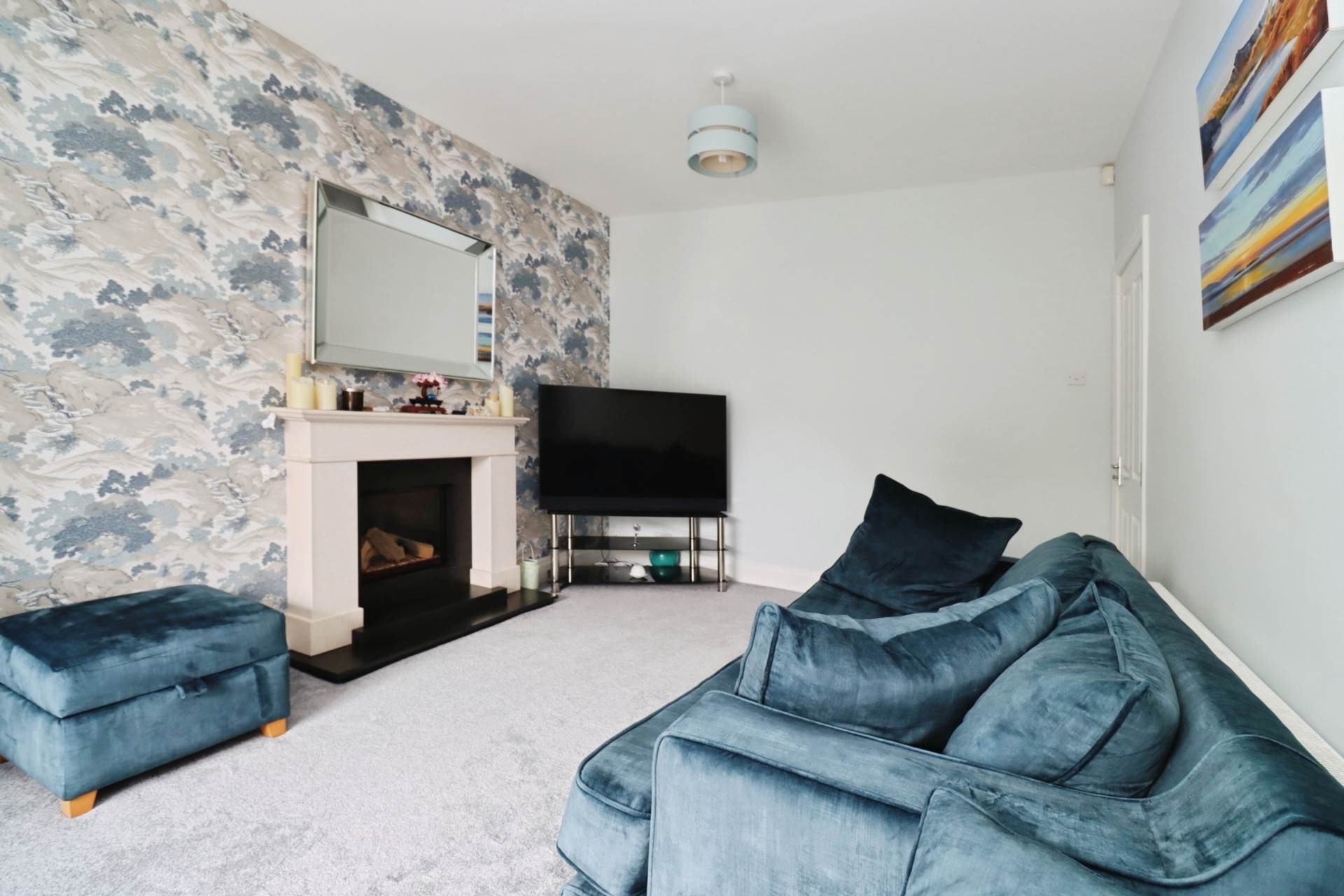 Elgar Avenue, Eastham, Image 3