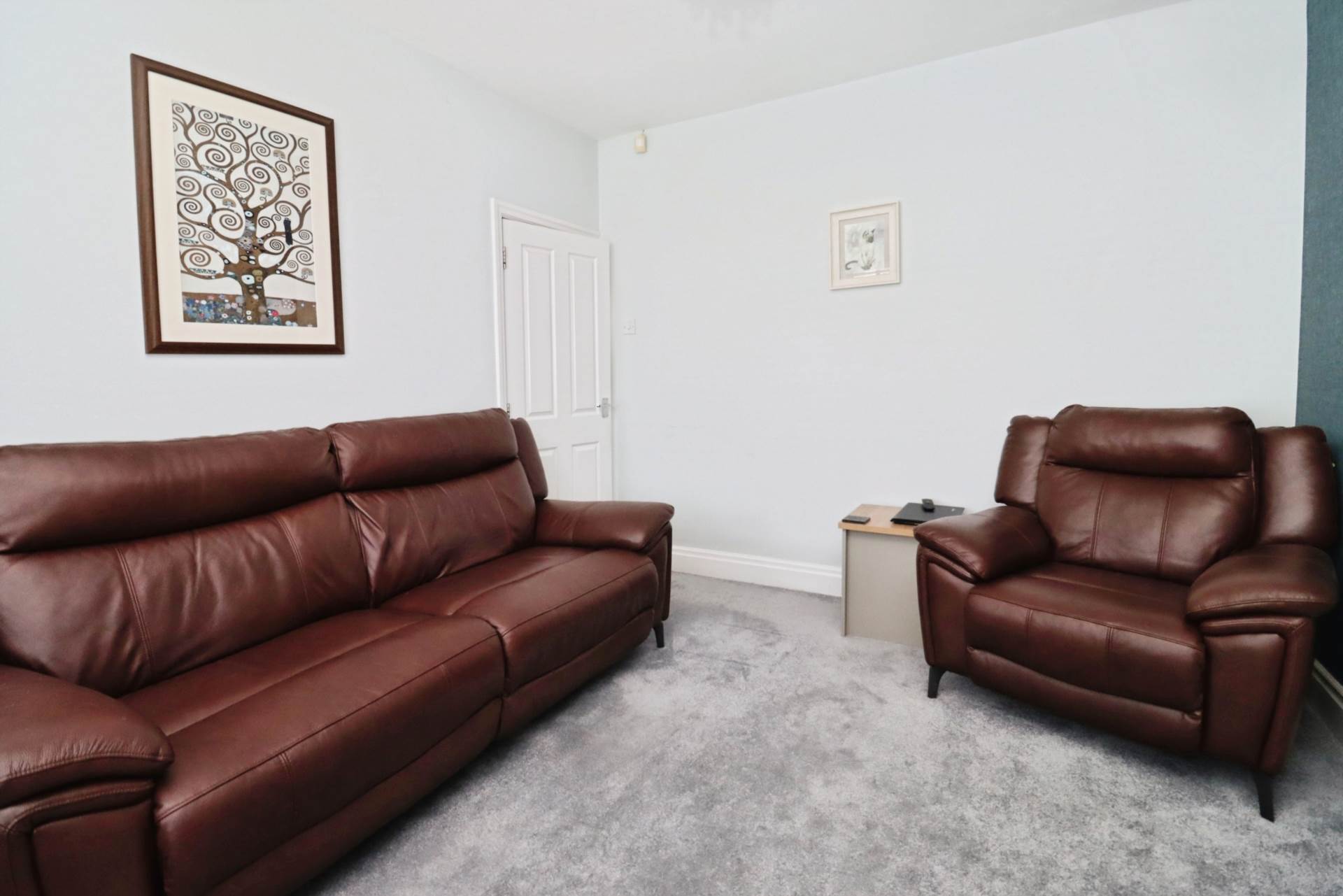 Elgar Avenue, Eastham, Image 4