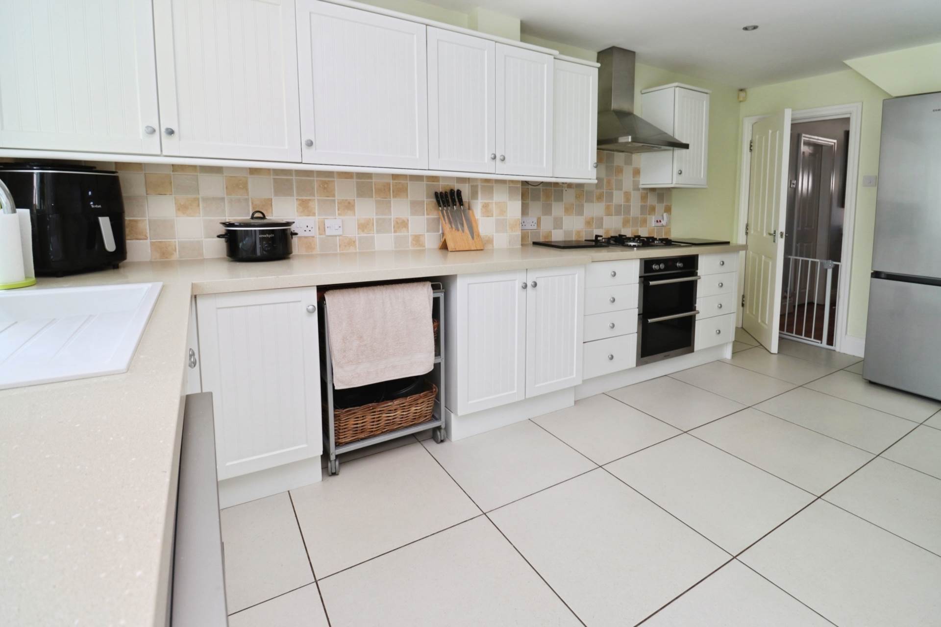 Elgar Avenue, Eastham, Image 8