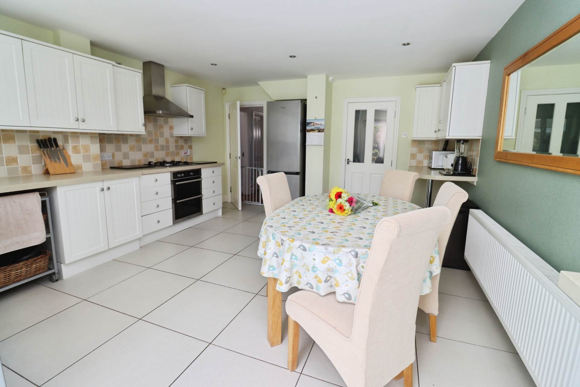 Elgar Avenue, Eastham, Image 9